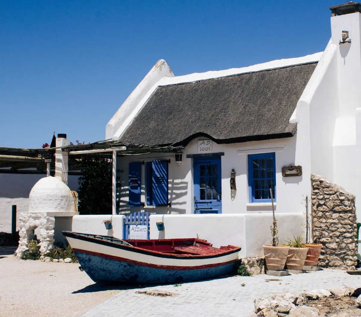 Common Mistakes When Booking a Devon Holiday Cottage in Peak Season